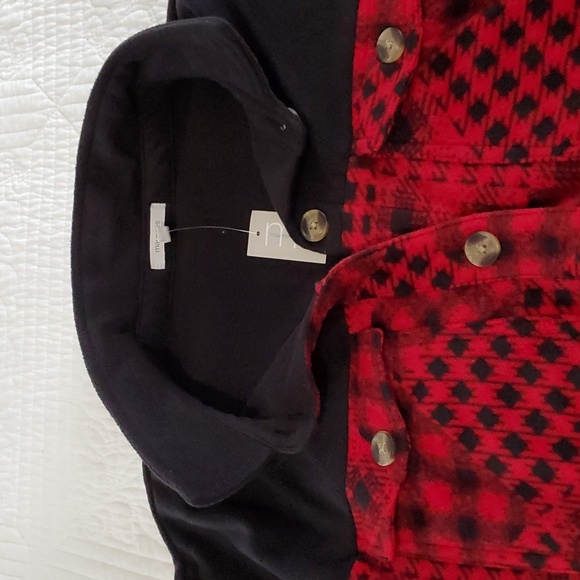 Maurices Red Patchwork Fleece Shacket, Size M - Picture 6 of 8